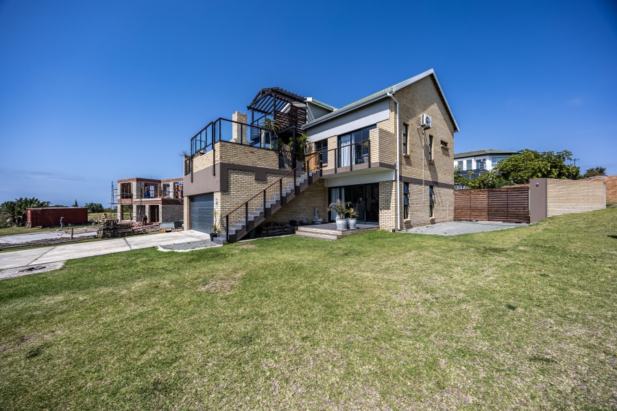 4 Bedroom Property for Sale in Four Seasons Eastern Cape